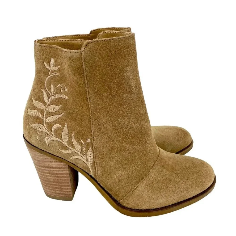 Lucky Brand Boots Suede Embroidered Ankle Boots Tan Heel Leather SZ 6 New